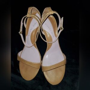 Gianni Bini Nude Strappy Heels
